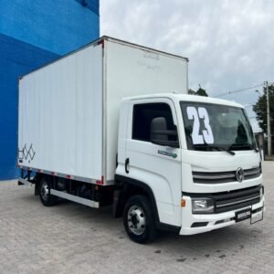 Caminhão Volkswagen 6.170 Delivery Express ano 2023/23 Baú Termico